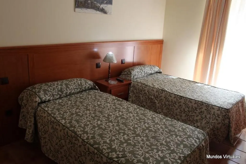 Nuevo Hostal Paulino-1